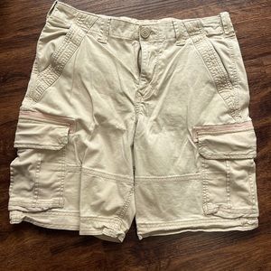 Mens tan cargo shorts, size 32